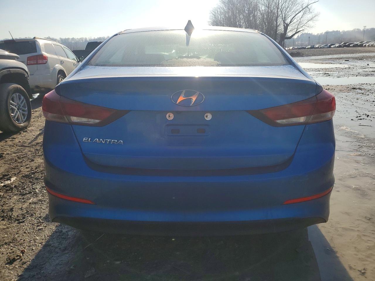 Hyundai ELANTRA Sel