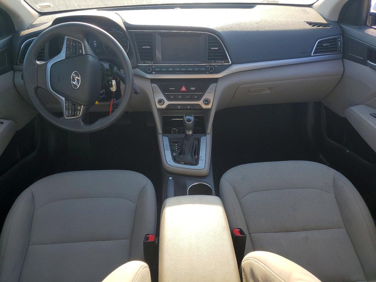 Hyundai ELANTRA Sel