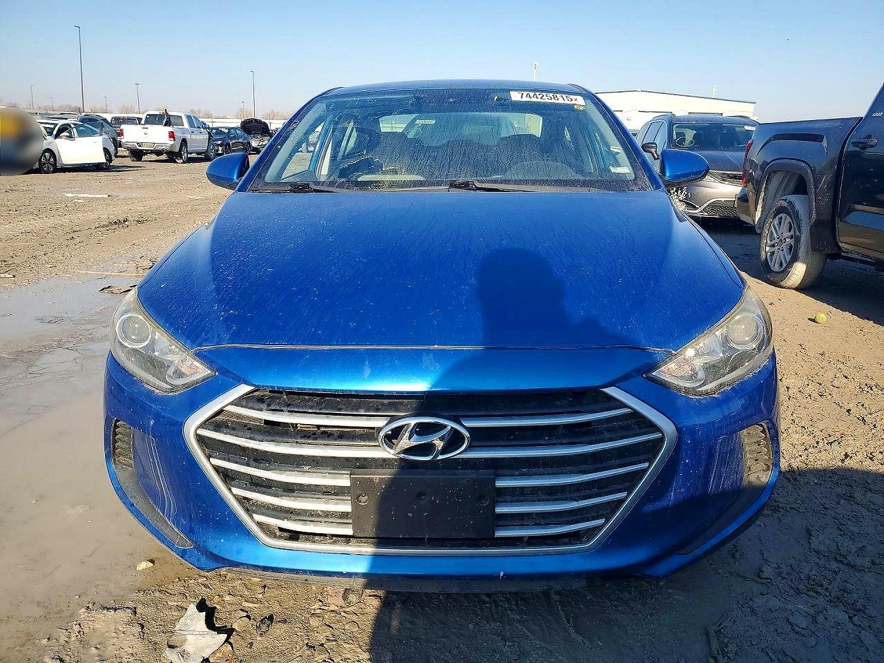 Hyundai ELANTRA Sel