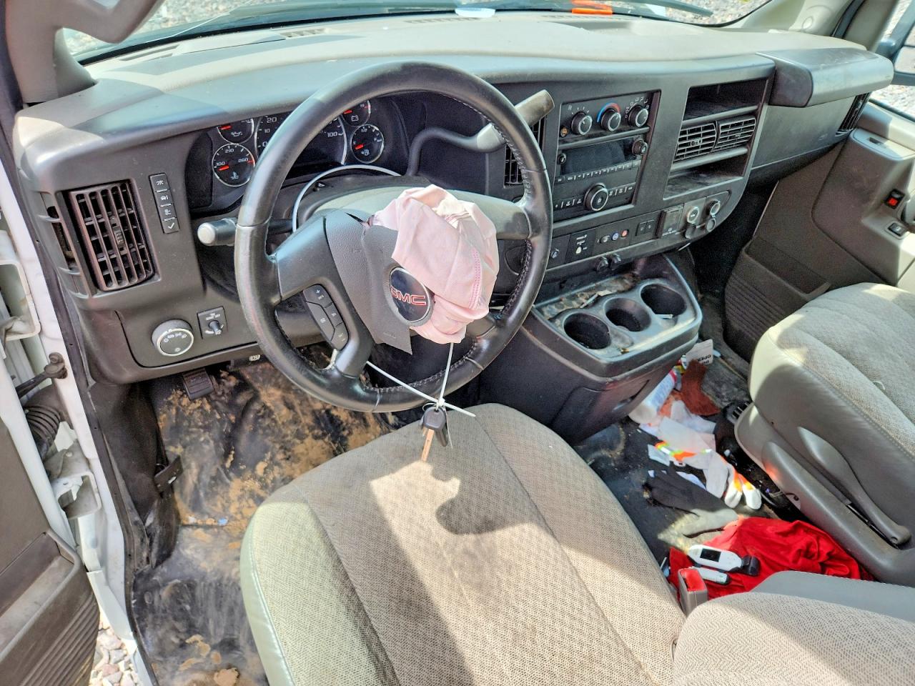 GMC Savana Cutaway G3500
