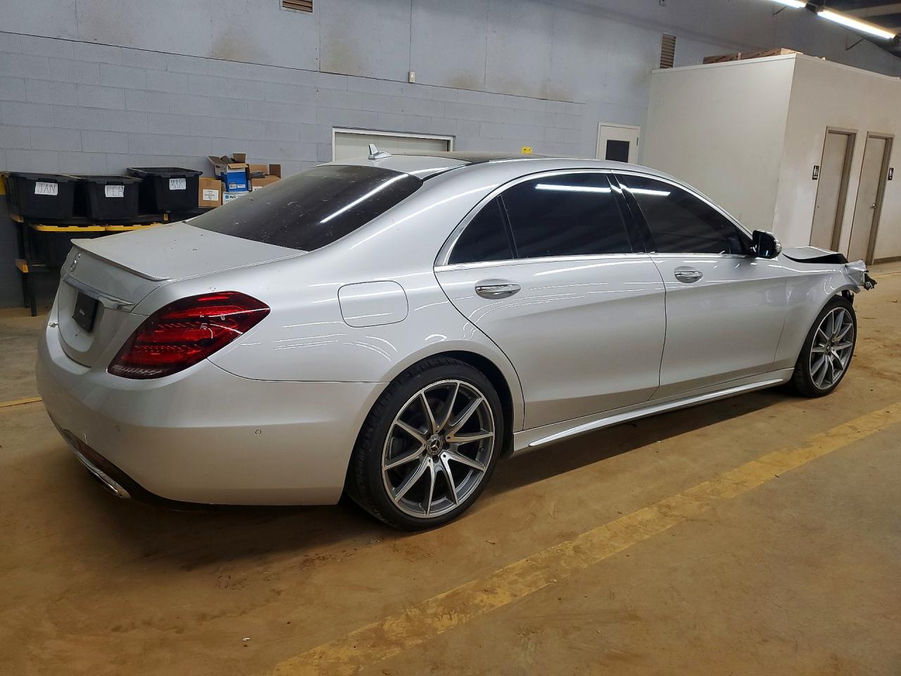 Mercedes-Benz S-Class 450