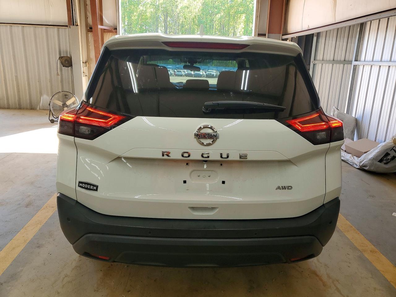 Nissan Rogue S