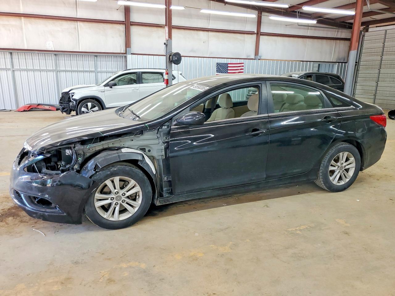 Salvage Hyundai SONATA Image