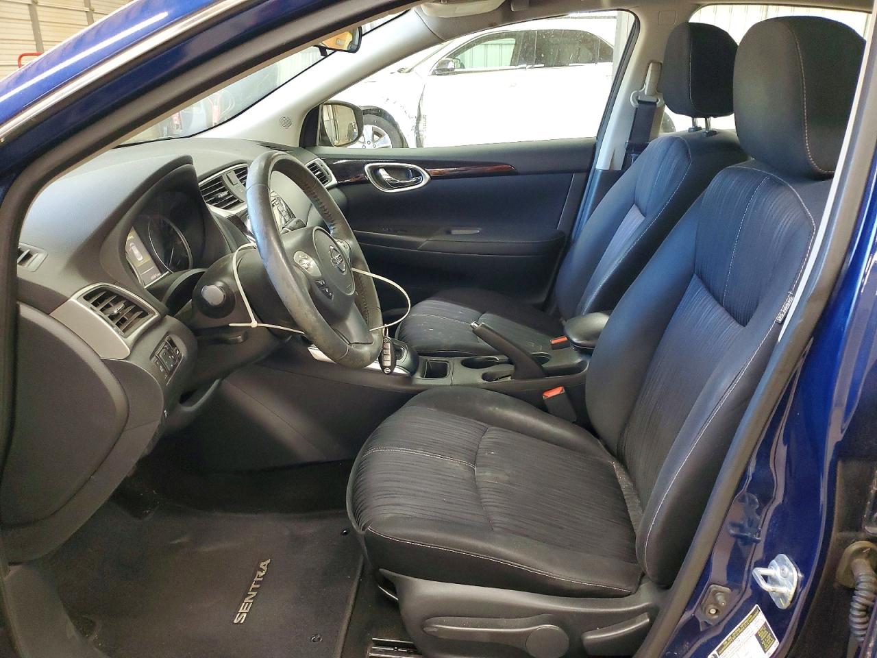 Nissan Sentra Sv