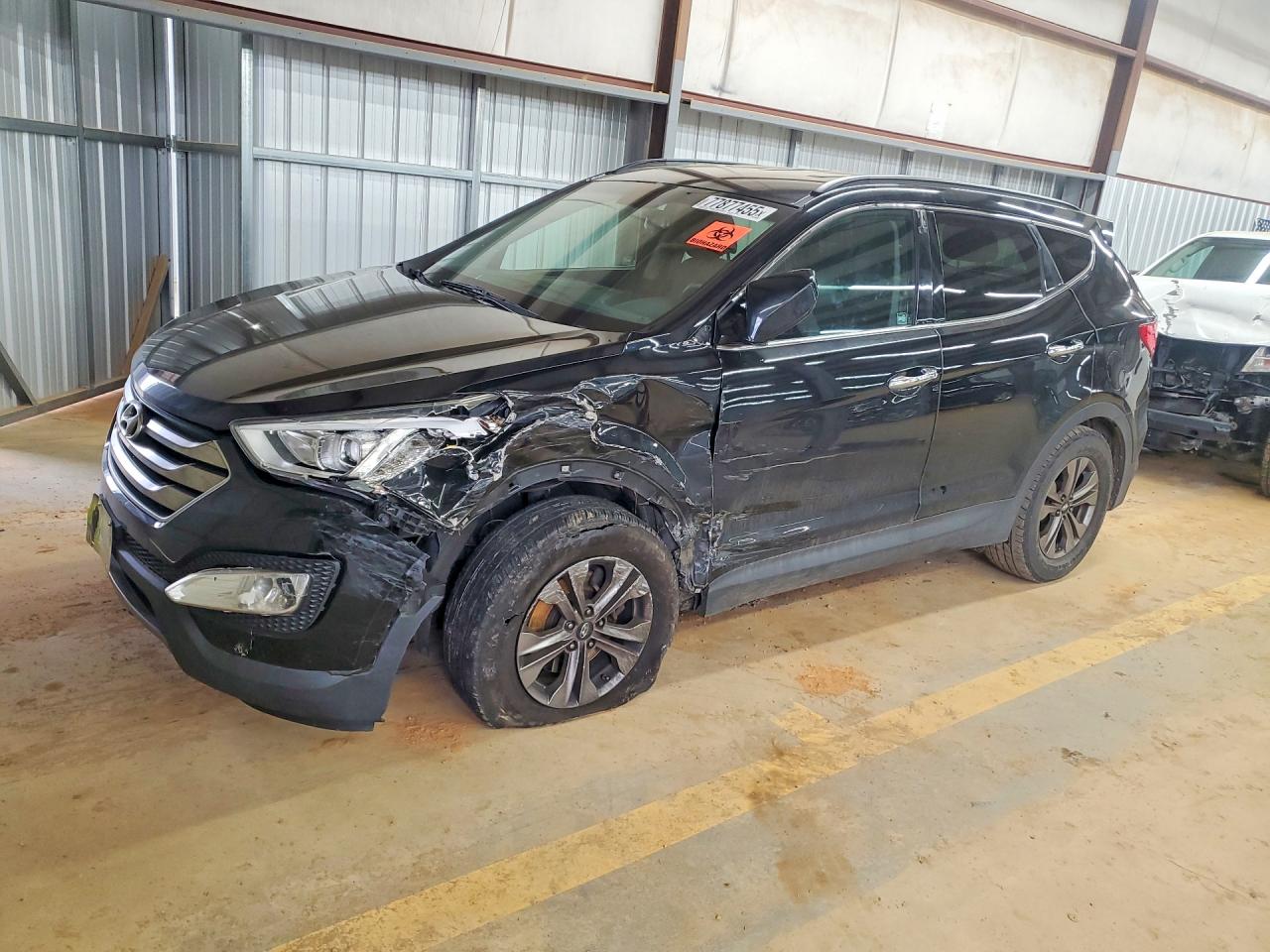 Salvage Hyundai SANTA FE Image