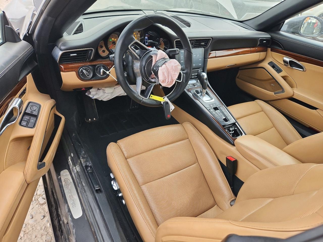 Porsche 911 Carrera