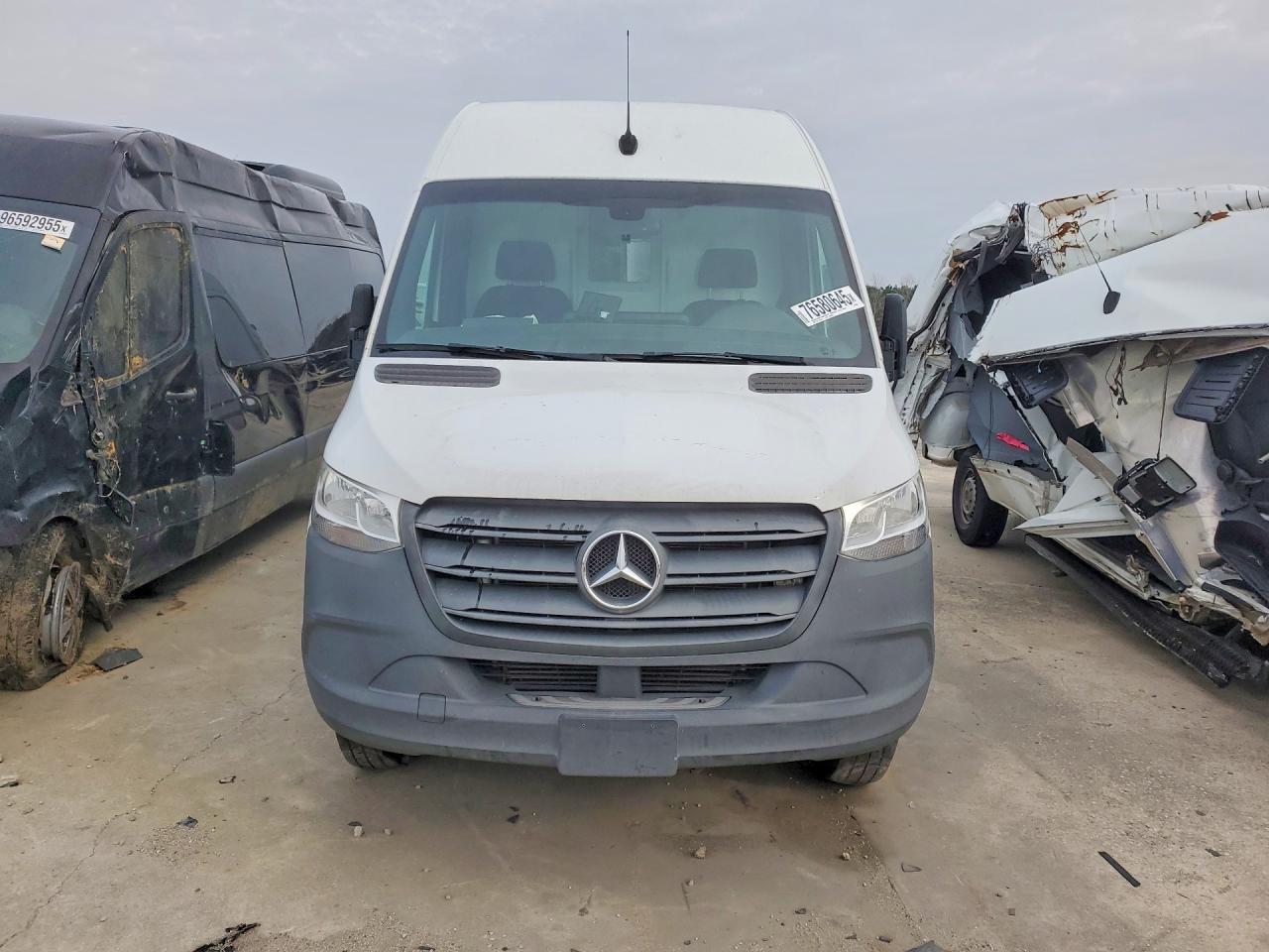Mercedes-Benz Sprinter 3500