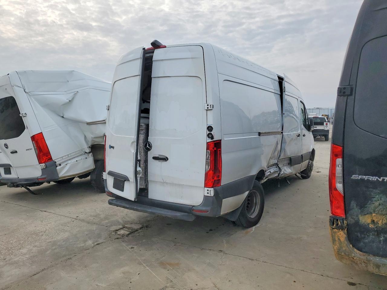 Mercedes-Benz Sprinter 3500