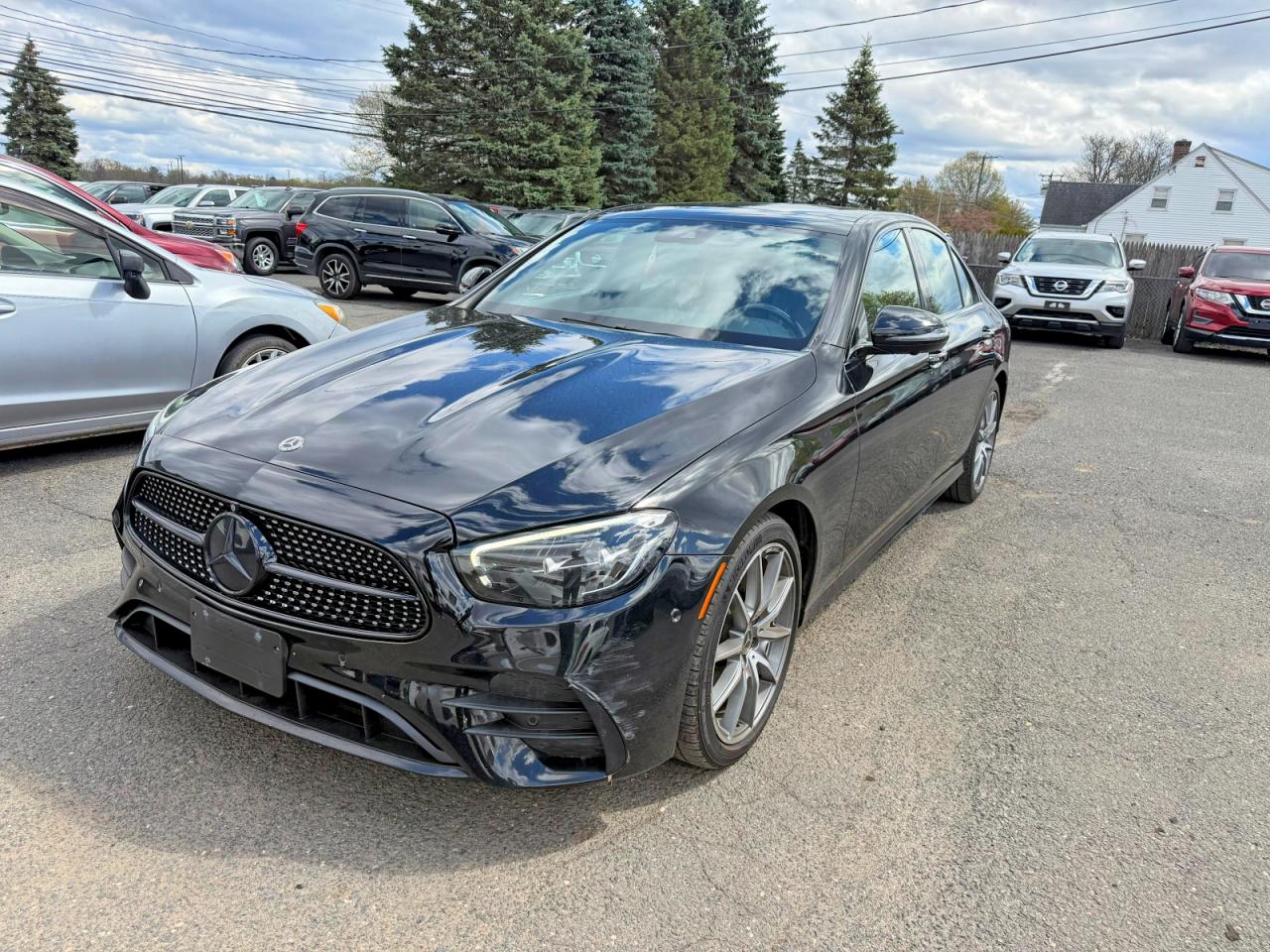 Salvage Mercedes-Benz E-Class Image