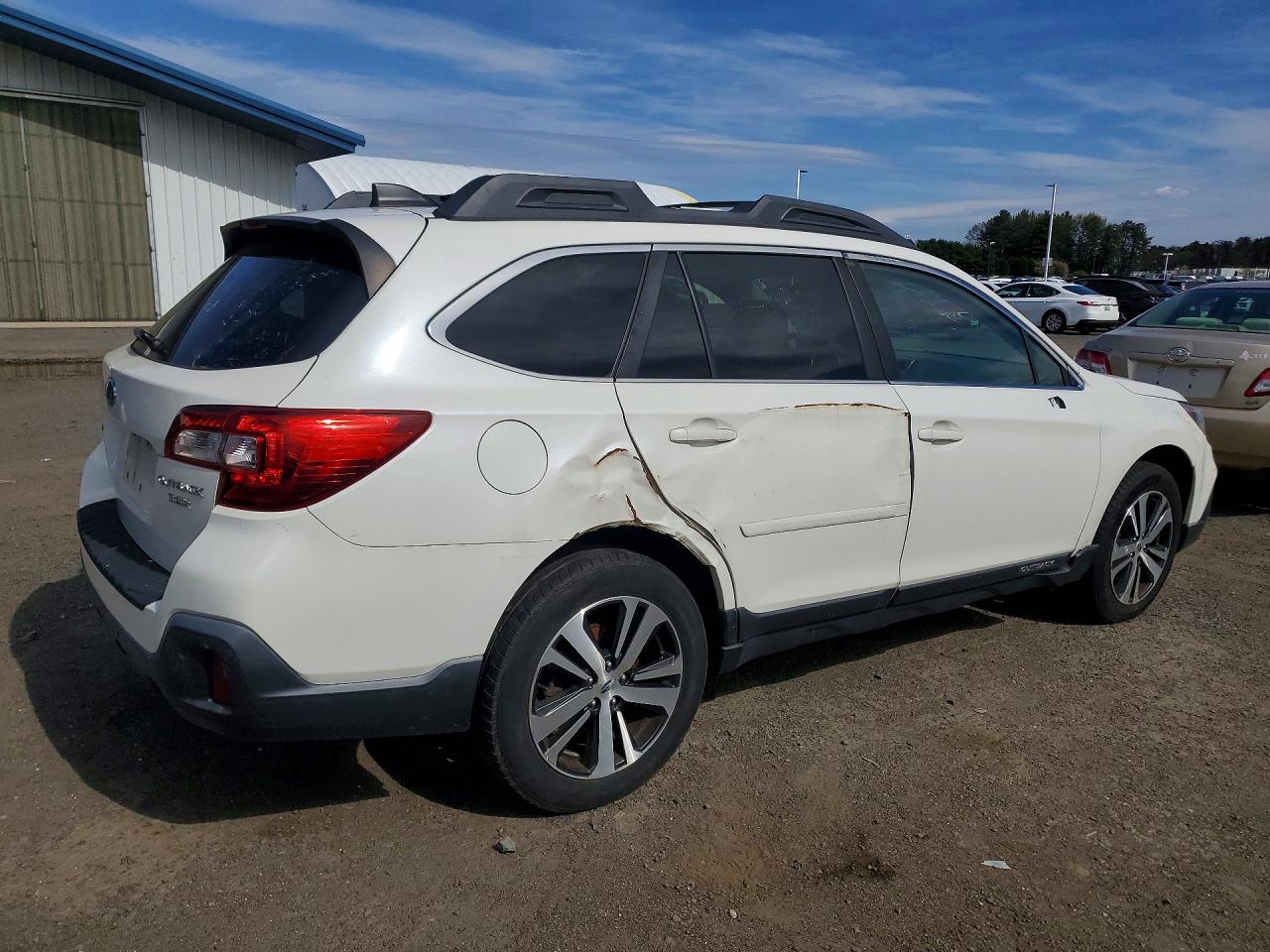 Subaru Outback 3.6r Limited