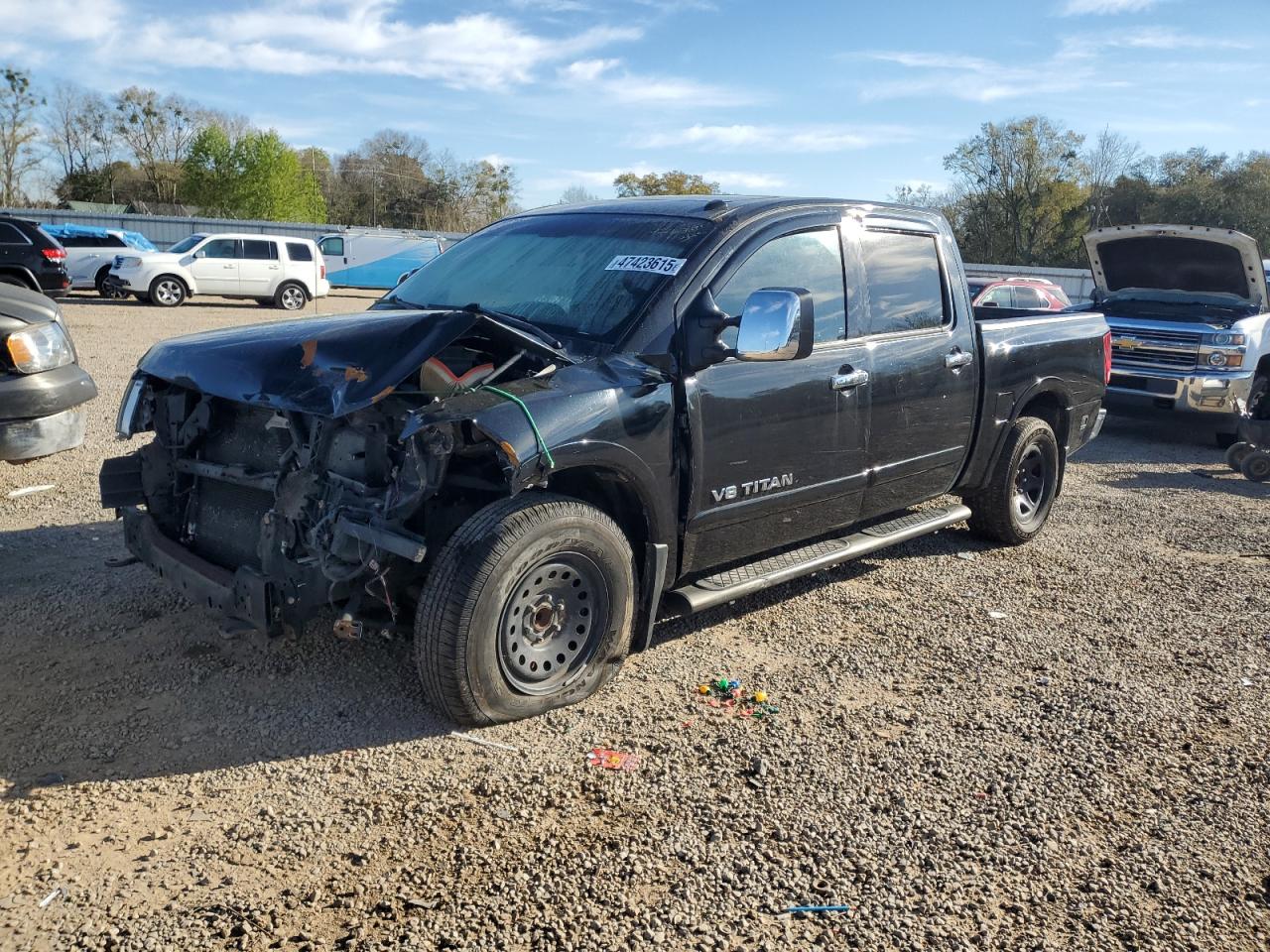 Salvage Nissan Titan Image