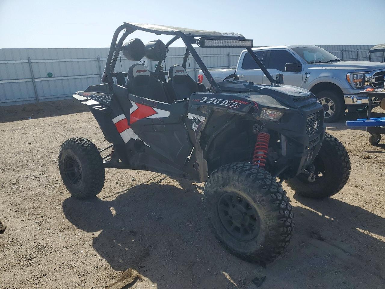 Salvage Polaris RZR Image