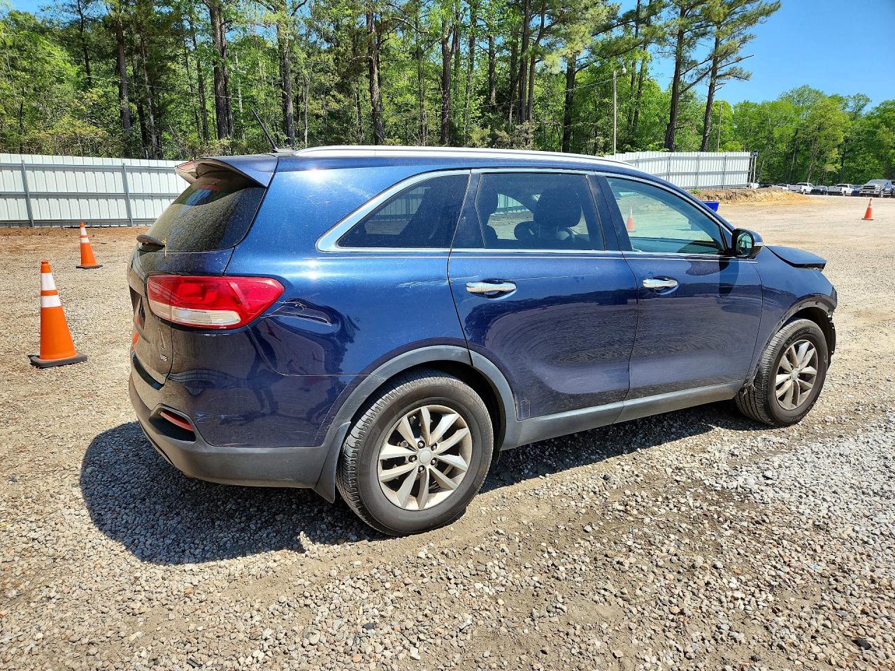Kia Sorento Lx V6