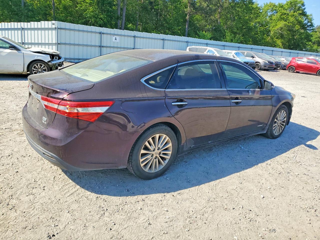 Toyota Avalon Xle Premium