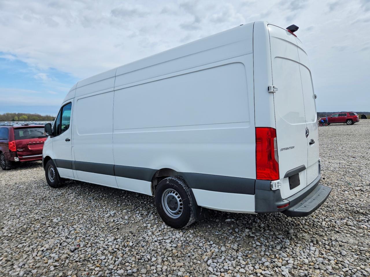 Mercedes-Benz Sprinter 2500