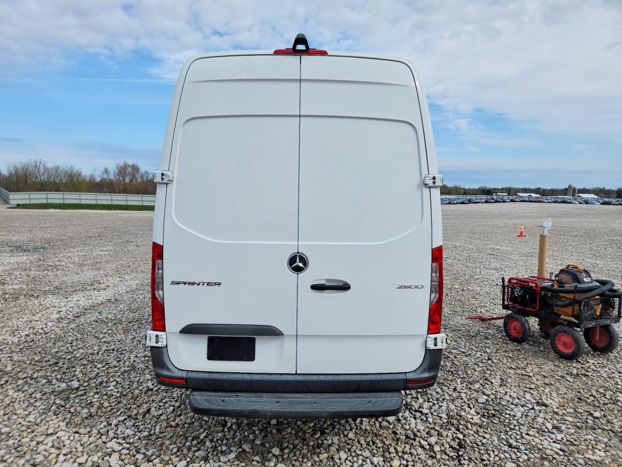 Mercedes-Benz Sprinter 2500