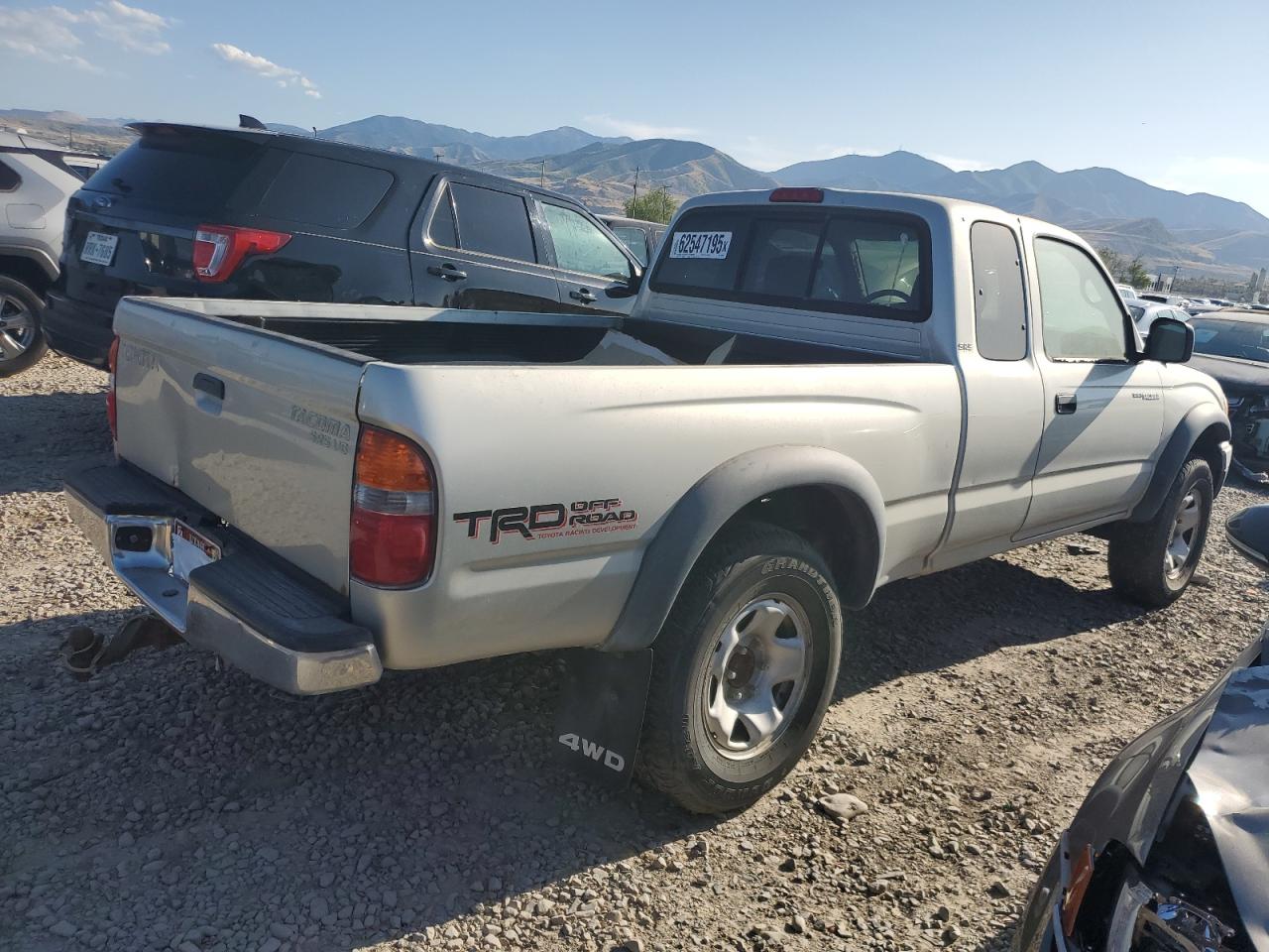 Toyota Tacoma Xtracab