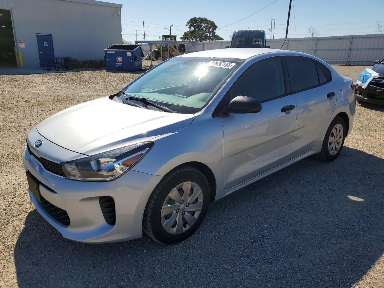 Salvage Kia Rio Image