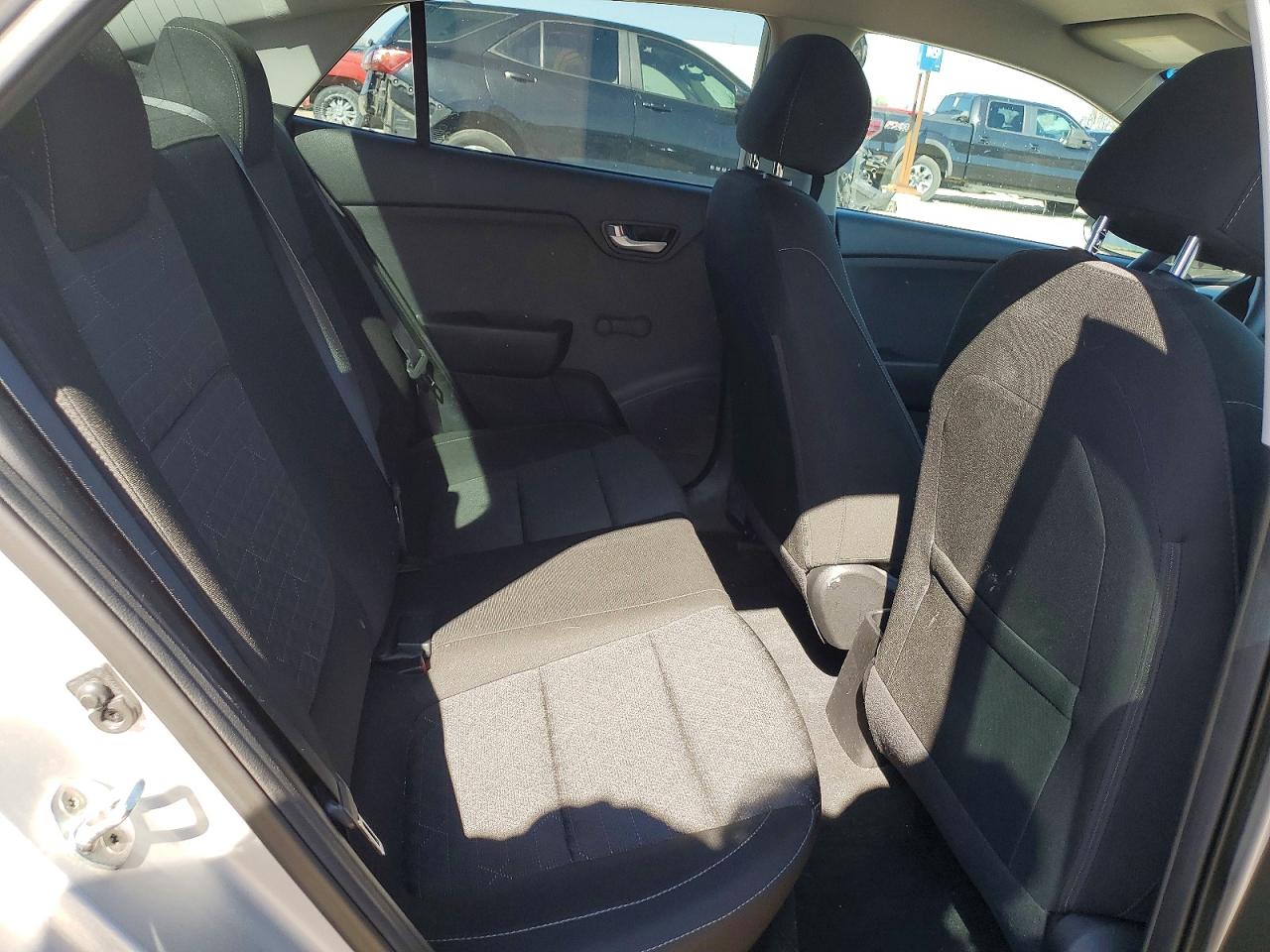 Kia Rio Lx