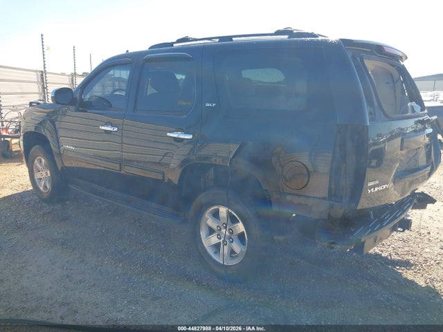 GMC Yukon Slt