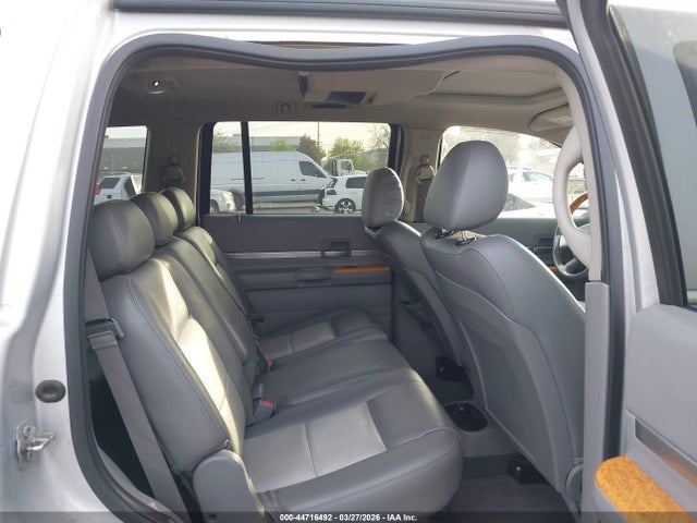 Chrysler Aspen Limited