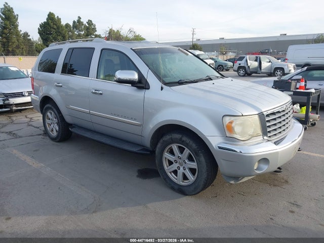 Salvage Chrysler Aspen Image