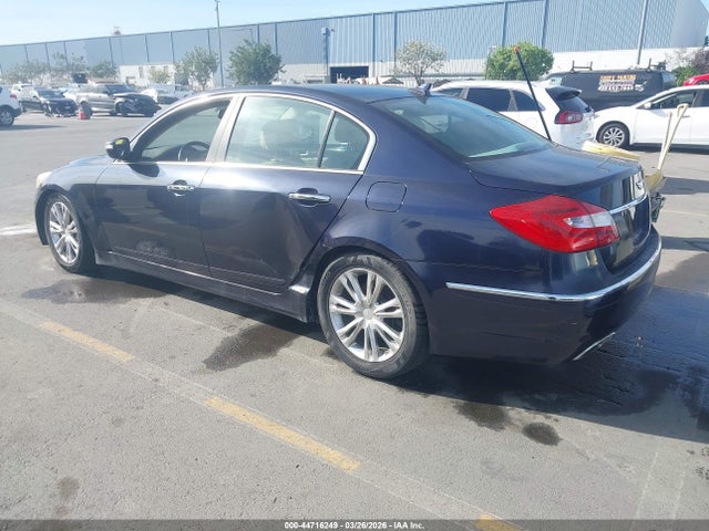 Hyundai Genesis 3.8