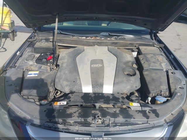 Hyundai Genesis 3.8
