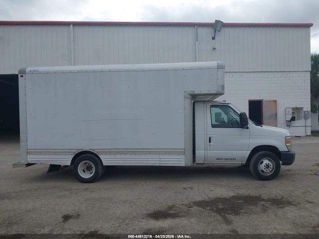 Ford E-450