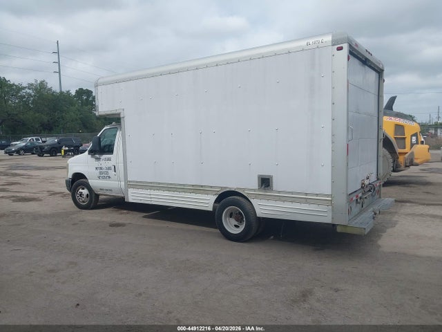 Ford E-450