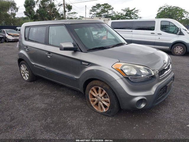 Salvage Kia Soul Image