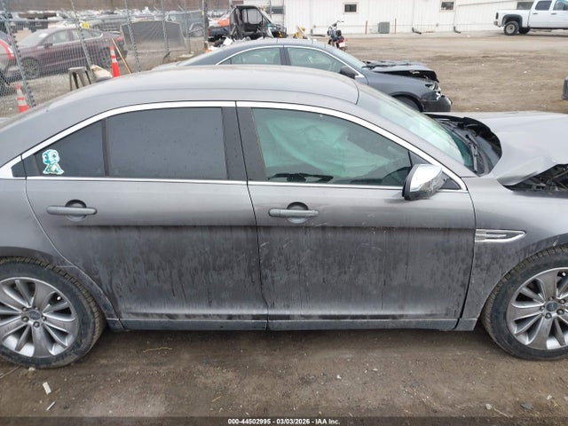 Ford Taurus Limited