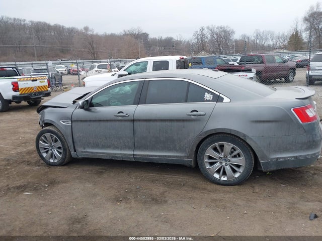 Ford Taurus Limited