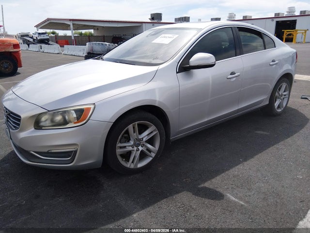 Volvo S60 T5 Premier Plus