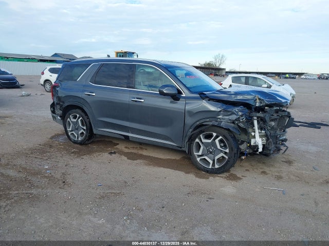 Salvage Hyundai PALISADE Image