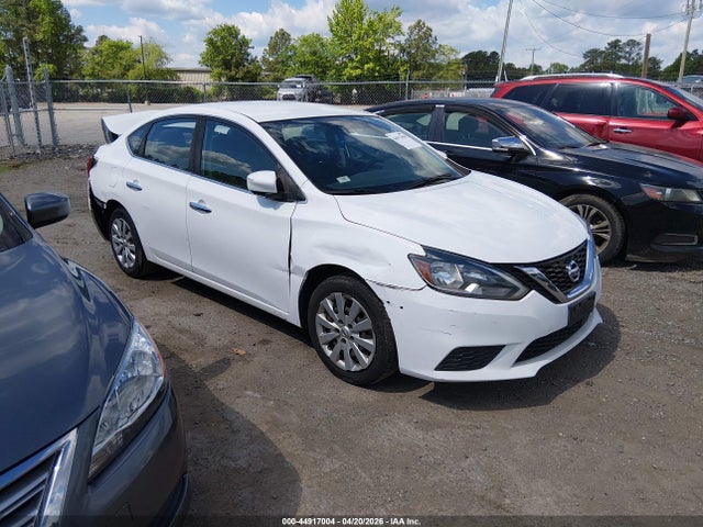 Salvage Nissan Sentra Image