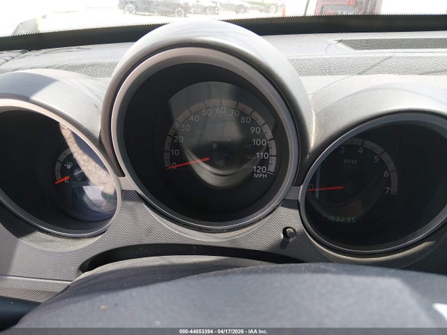 Dodge Nitro Sxt