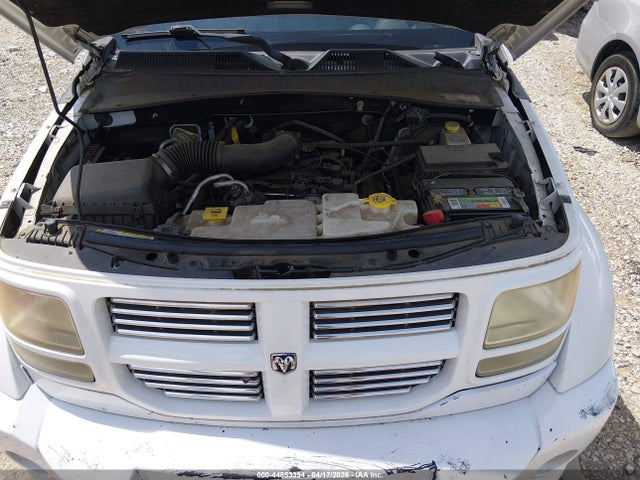 Dodge Nitro Sxt