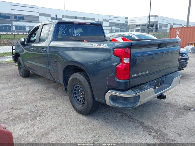 Chevrolet Silverado 1500 4wd  Standard Bed Lt
