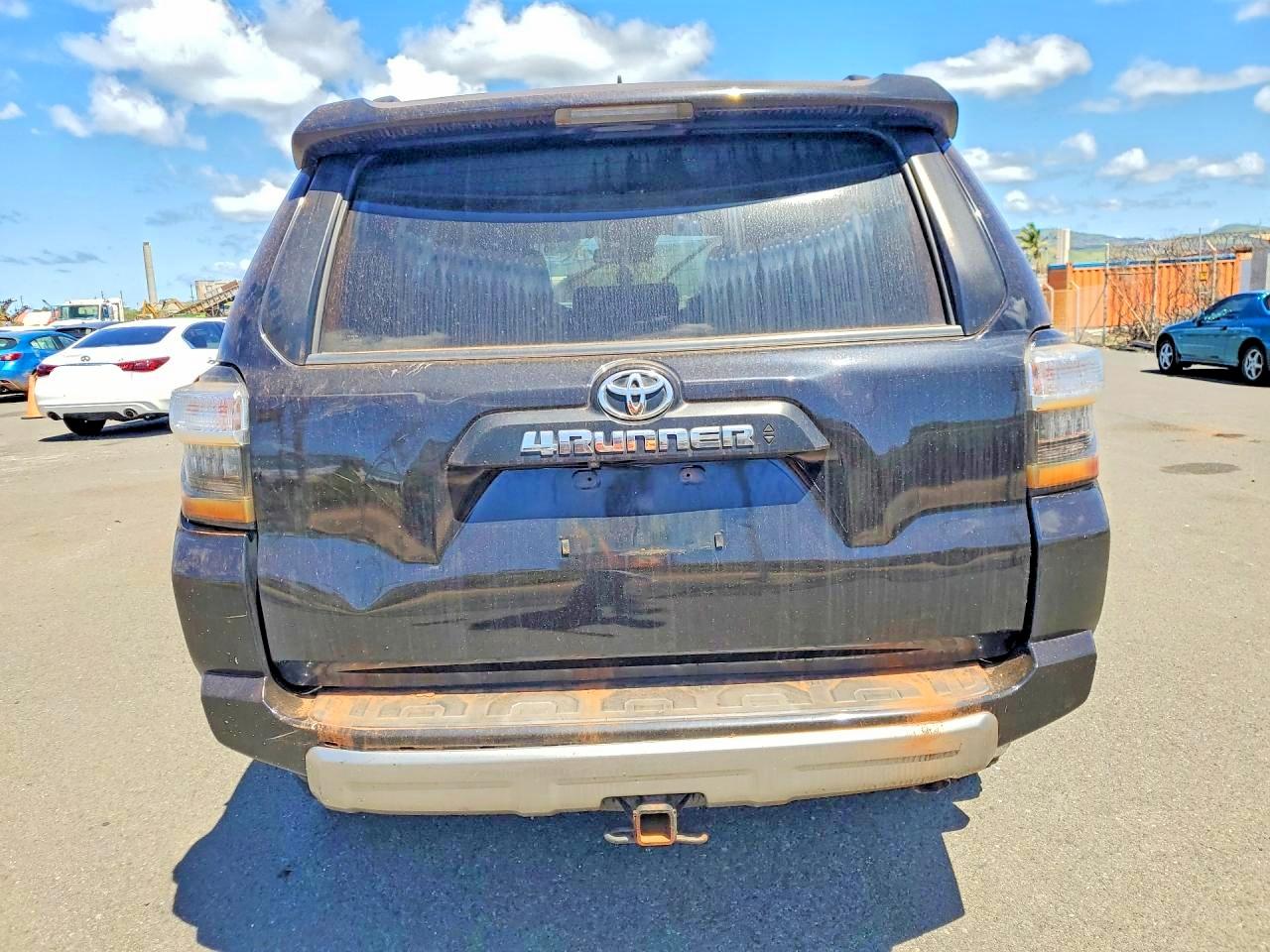 Toyota 4Runner Trd Off-road Premium