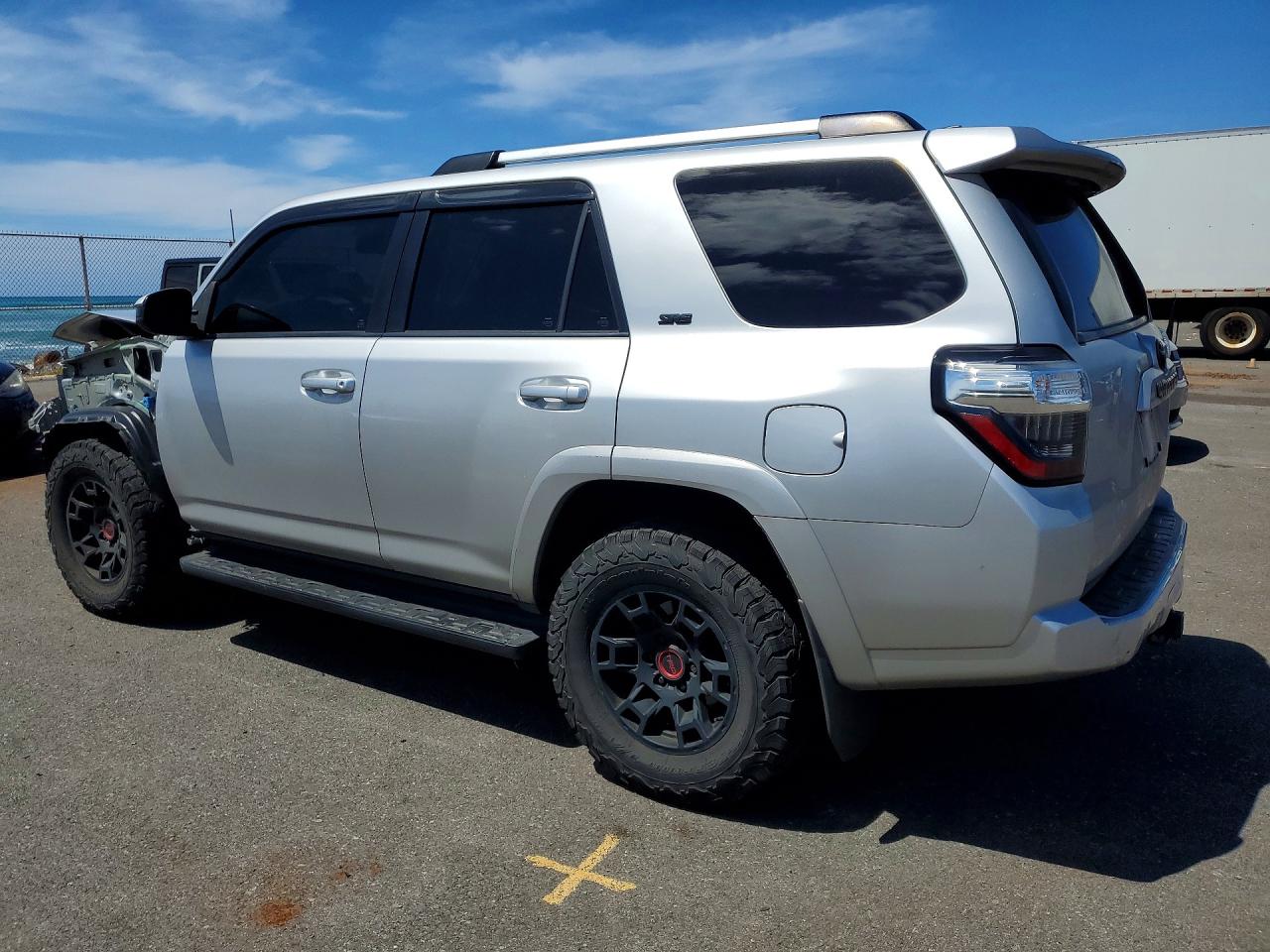 Toyota 4Runner Sr5
