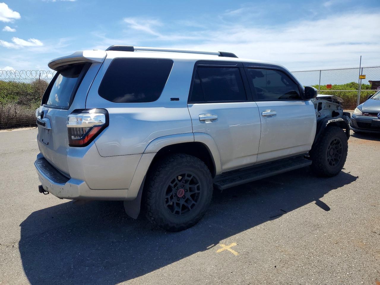 Toyota 4Runner Sr5
