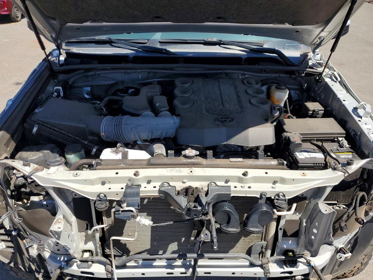 Toyota 4Runner Sr5
