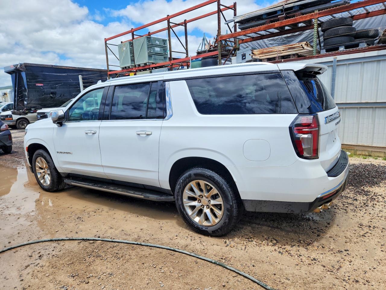 Chevrolet Suburban C1500 Premier
