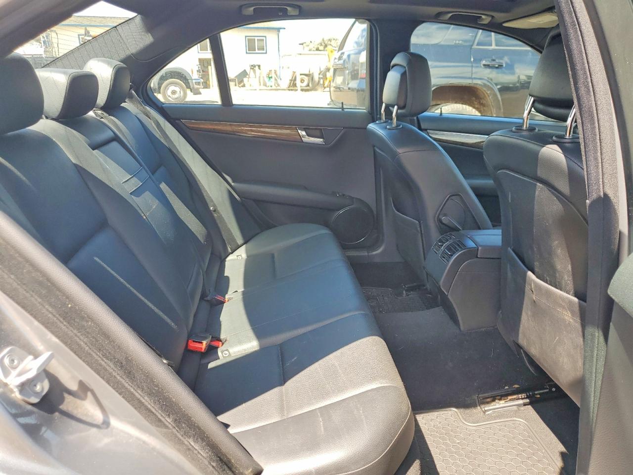 Mercedes-Benz C-Class 350