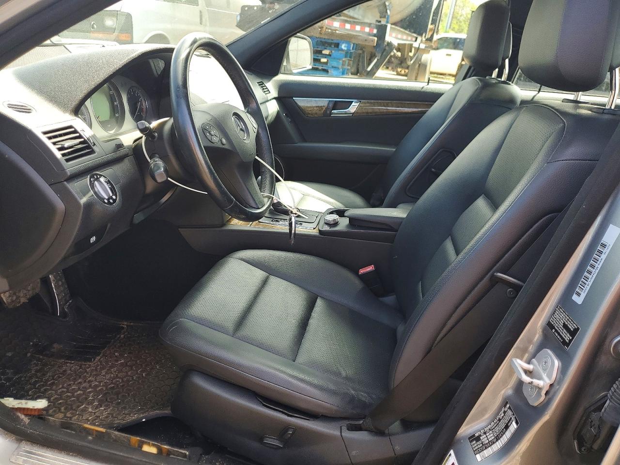 Mercedes-Benz C-Class 350