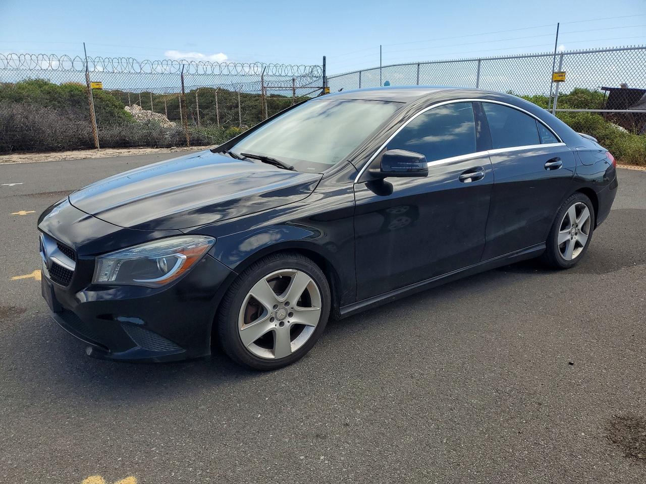 Salvage Mercedes-Benz Cla-class Image