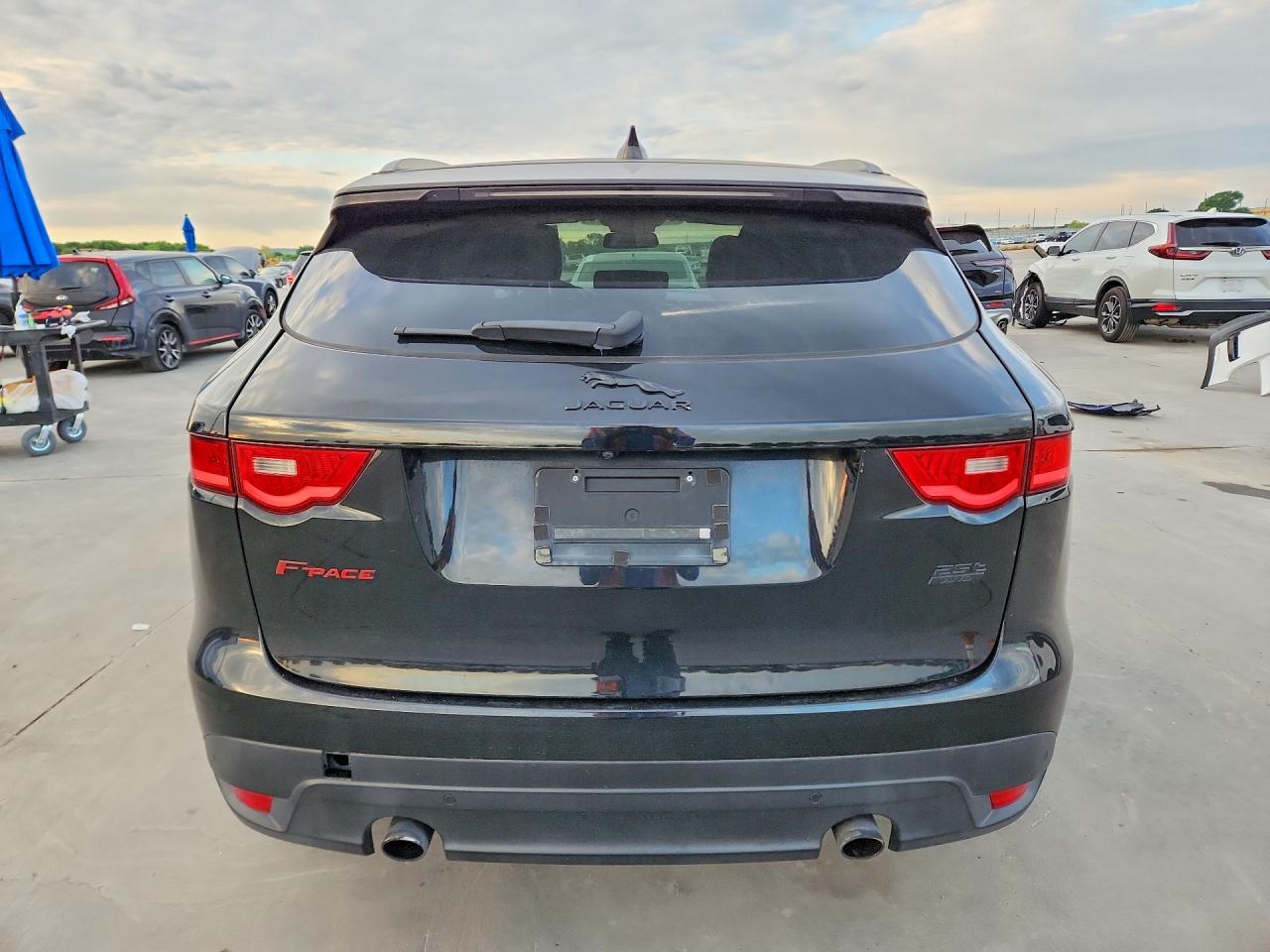 Jaguar F-PACE Premium