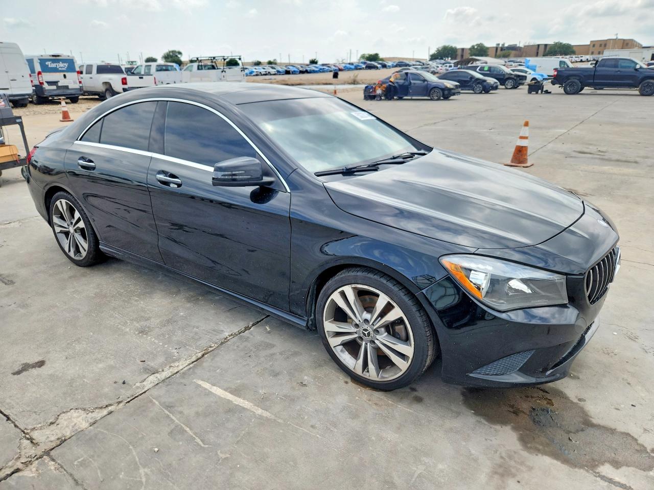 Mercedes-Benz Cla-class 250