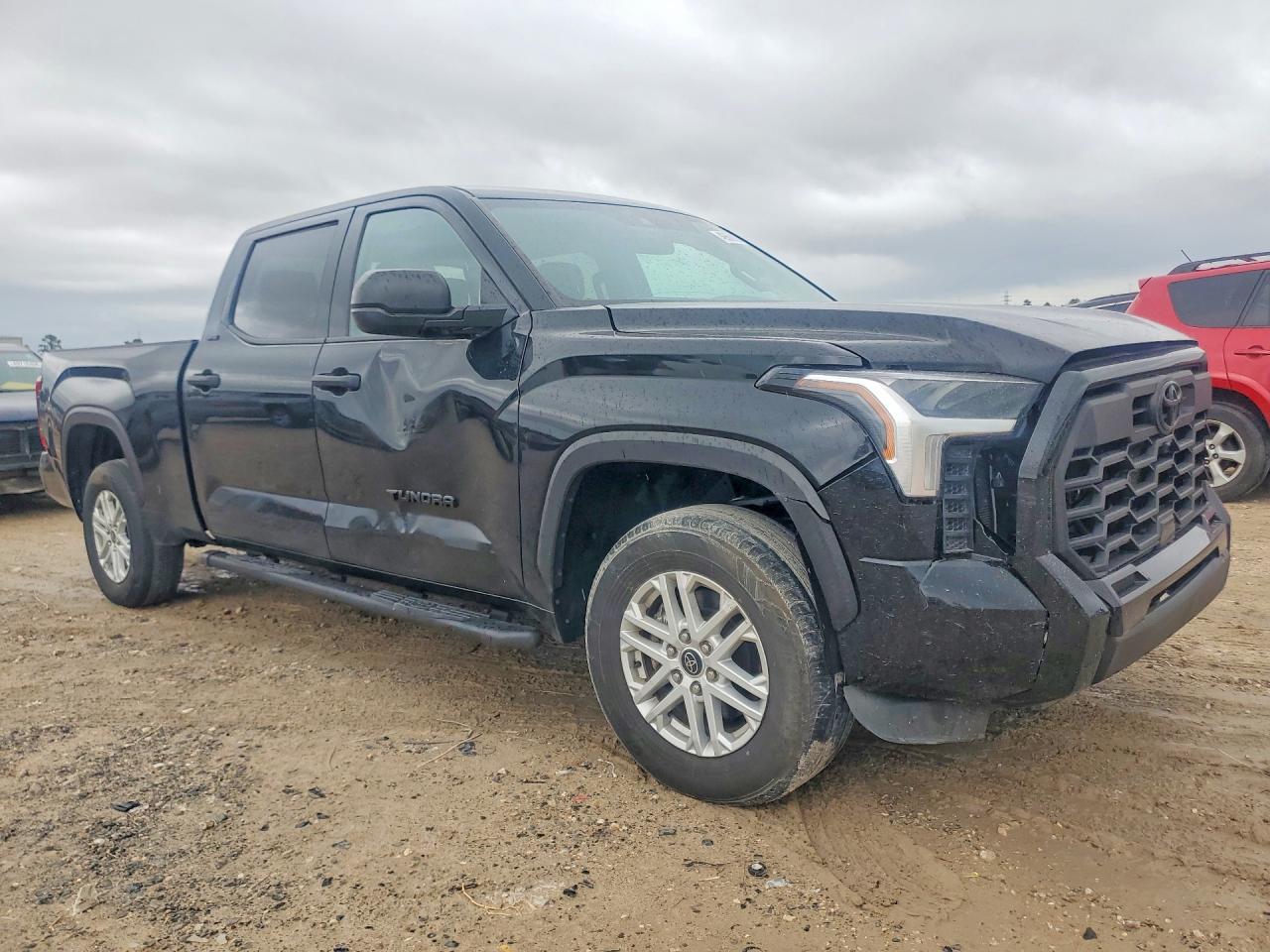Toyota Tundra Crewmax Sr5